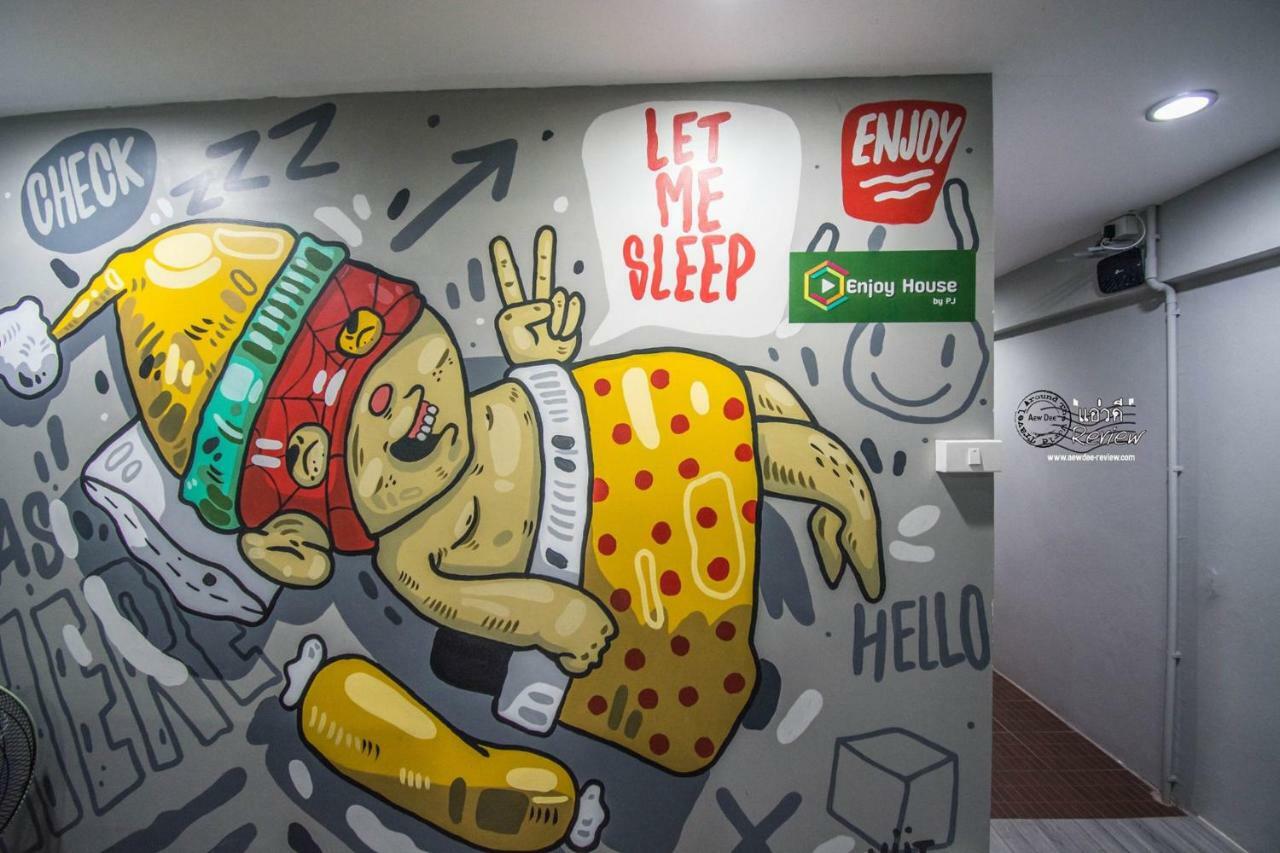 Enjoy House Hostel Chiang Mai Exterior photo