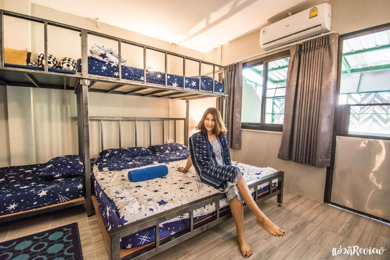 Enjoy House Hostel Chiang Mai Exterior photo