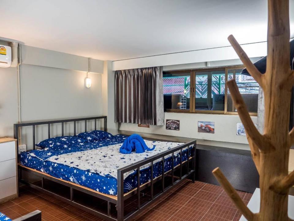 Enjoy House Hostel Chiang Mai Exterior photo